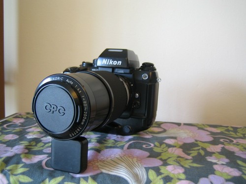 Nikon professional - f4, ++