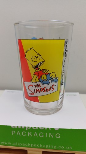 The simpsons homer kiss - simpsons,