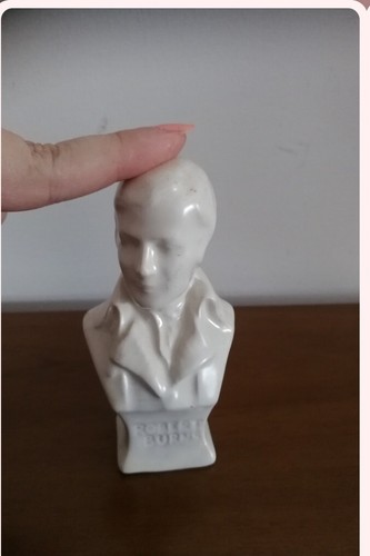 Scotch whisky busto in - busto,