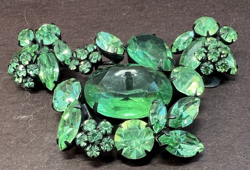 Deliziosa spilla orecchini - ,