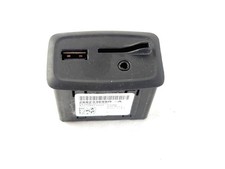 280233698R PORTA INGRESSO USB SD CARD RENAULT CAPTUR 1.5 D 66KW 5P (2015) RICAMB