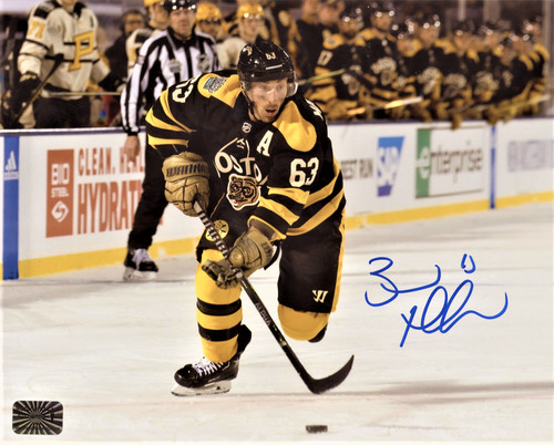 Foto brad marchand - marchand, firmata