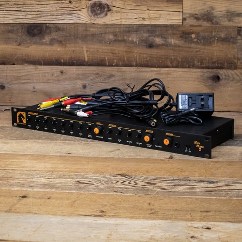 Motu midi mixer - 7s, 7-s