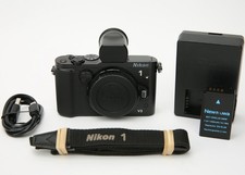 Nikon 1 V3 fotocamera digitale mirrorless (solo corpo) formato 18,4 MP CX, otturatore 10900