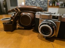 Aletta parasole Zeiss Ikon Contina III con chiusura Pantar 1:2.8/45 mm ProntorSVS