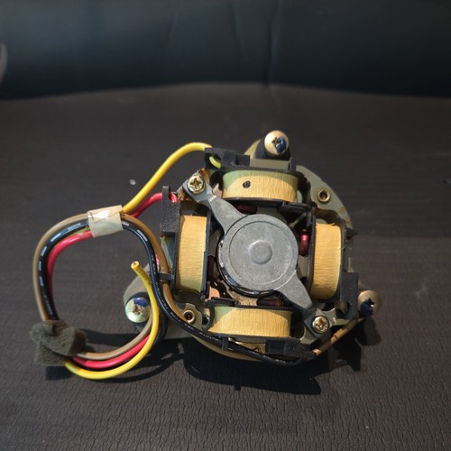 Drive motor for turntable - drive,
