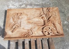 BASSORILIEVO BIGA ROMANA DA PARETE QUADRO ROMANO IN CEMENTO MARMO ESTERNO 113 CM