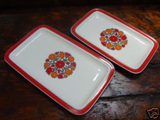  2 PIATTI DA PORTATA CERAMICA