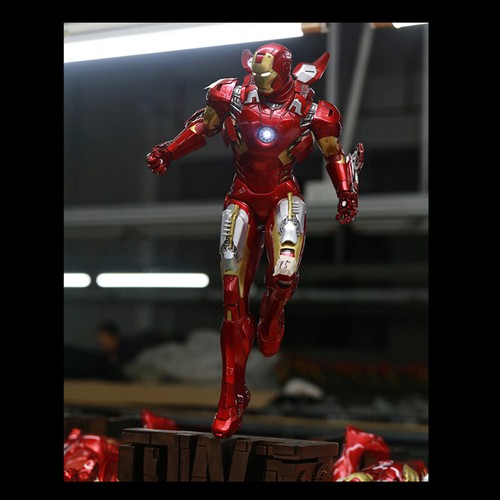 Iron man mk7 battle - iron,