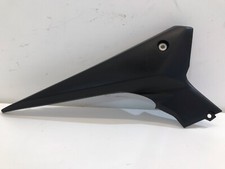 CARENA DESTRA SOTTO SELLA YAMAHA XJ6 DIVERSION F 2010-2016 XJ6 2008-2015