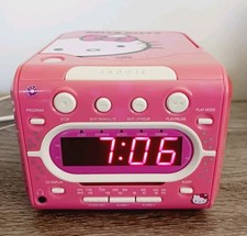 Radio sveglia CD stereo Hello Kitty AM/FM KT2053A usata. Testato e funzionante.
