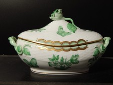 HEREND PORCELAIN DECORATION