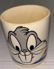 VTG 1976 Bugs Bunny Marriotts