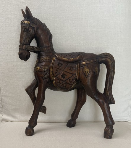 Statua cavallo indiano