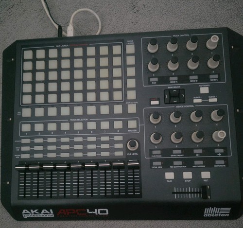 Akai apc40 mk1 ableton - apc40, live