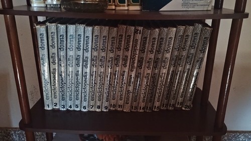 Enciclopedia della donna - della,