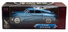 Modellino auto pressofuso Yat Ming Road Signature scala 1:18 1948 Tucker Torpedo - blu