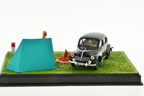 Diorama renault 1 - 4, 1/43