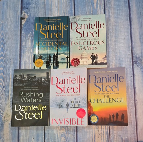 Danielle steel paperback - 5,