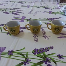 LOTTO DI TRE TAZZINE MOLTO