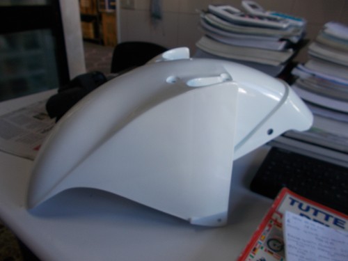 Parafango anteriore bianco - parafango,