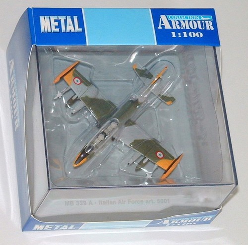 100 339a aeronautica - mb-339a,