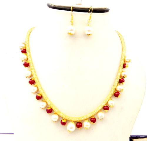 Set orecchini girocollo