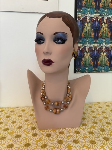 Manichino donna dipinto mano - dipinto,