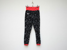 Pantaloni streetwear Gothicana