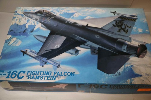 Raro hasegawa f 16c - raro, 1/32