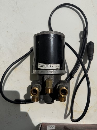 Simrad lowrance pump auto - lowrance,