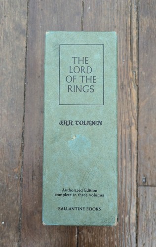 Lord the rings r - ,