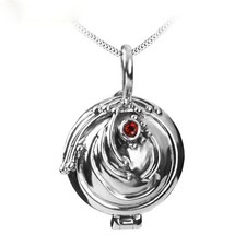 Collana con ciondolo fine