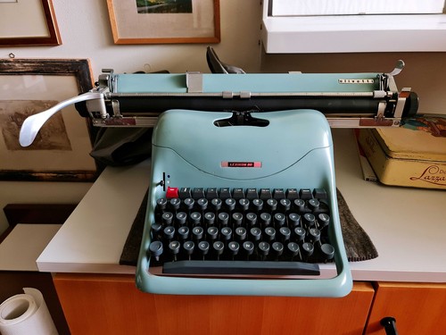 Macchina scrivere olivetti - macchina, da