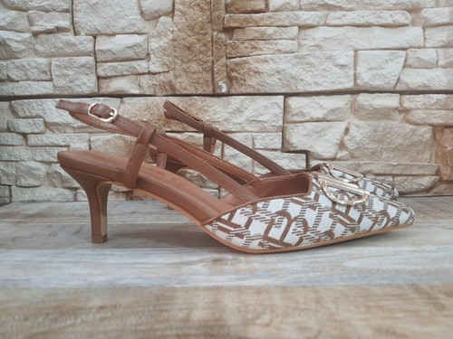 Decollete beige logato laura - logato,