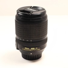 Nikon 18-140 mm f3.5-5.6 AF-S