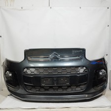 Paraurti anteriore grigio