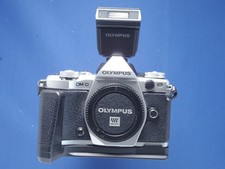 Olympus OM-D E-M5 Mark II M4/3
