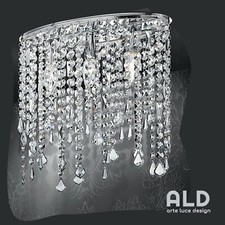 Plafoniera moderna in metallo cromo con pendenti cristallo per camera da letto