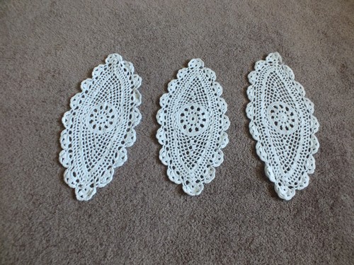 Bellissimo set centrini - set,