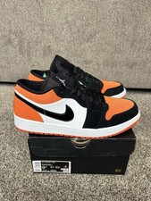 NIKE AIR JORDAN 1 LOW