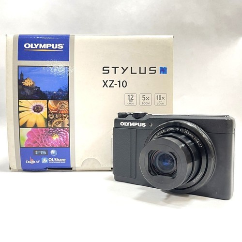 Fotocamera digitale compatta