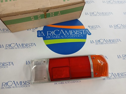 Plastica fanale posteriore - plastica,