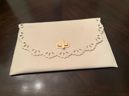 Pochette busta oversize