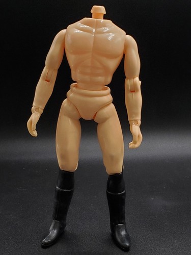 Nuovo corpo figurina mego - nuovo,