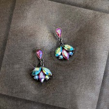 Vintage Aurora Borealis Earrings E177