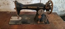 MACCHINA DA CUCIRE SINGER epoca Antica forse anni '20 con mobile 2 Cassetti