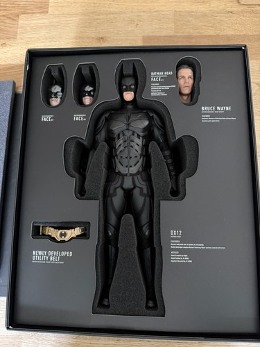 Hot toys batman dx12 - toys,