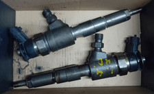 1980A9 Iniettore diesel  PEUGEOT 206 1.4 HDi Ber. 3p/d/1398cc