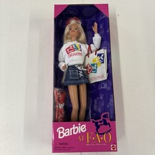 Barbie alla F.A.O. Nero
